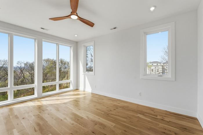 Bedroom with view windows